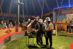 k-392937CF-FB17-4C76-8E49-C04E03626585